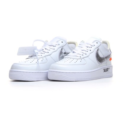 【日本未入荷】超入手困難OFF-WHITE X NIKE AIR FORCE1 07 "MCA" コラボモデル【代金引換】