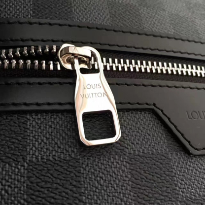 ルイ・ヴィトン「Louis Vuitton」ミカエル