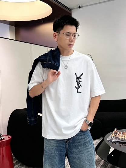 サンローラン「Saint Laurent」ロゴプリントTシャツ / ショートスリーブ クルーネック