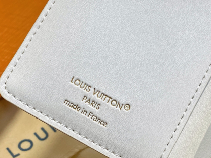 ルイ・ヴィトン「Louis Vuitton」LV Ski ジップ ウォレット