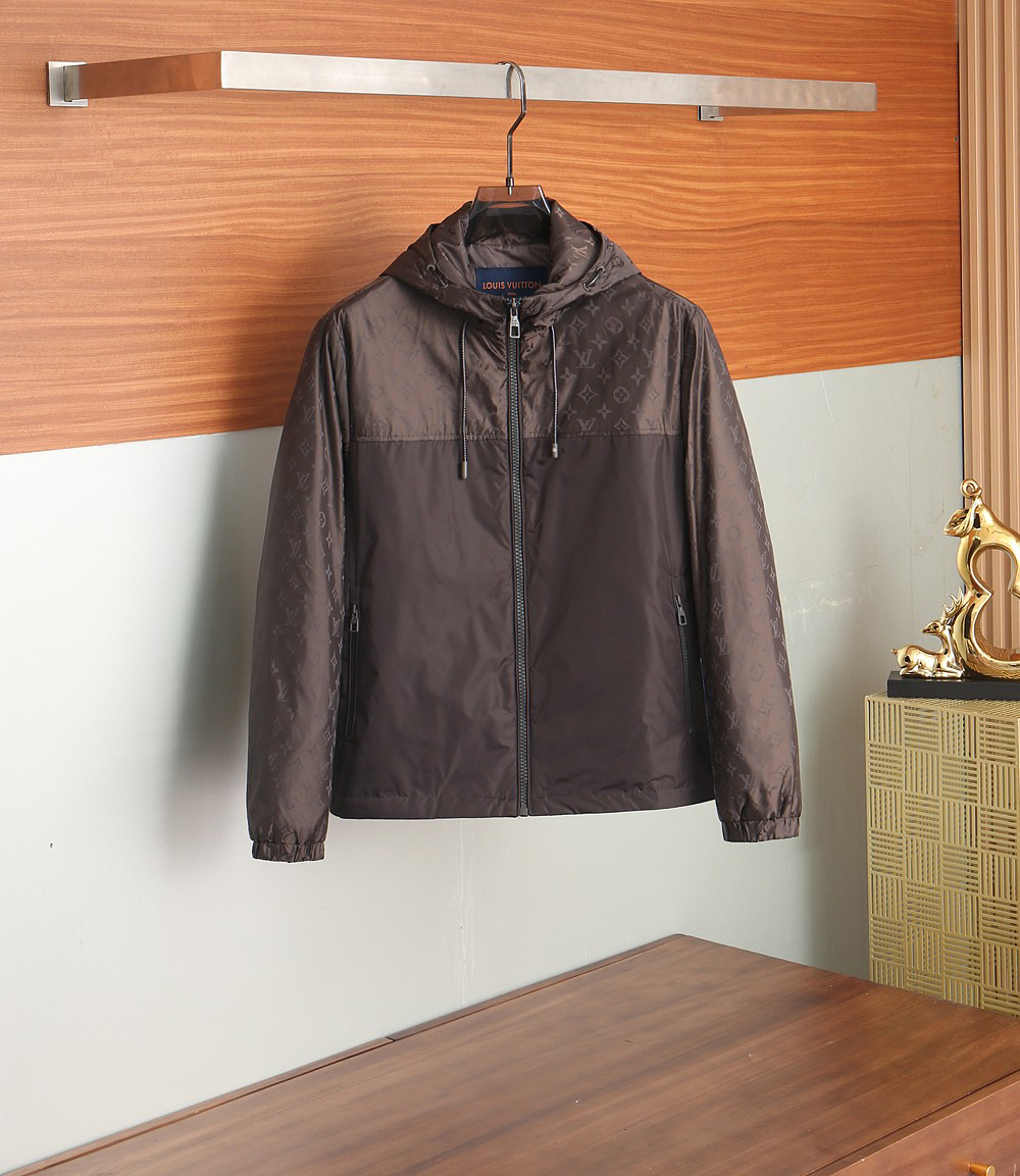 ルイ・ヴィトン「Louis Vuitton」秋冬コレクション クイルテッド ジャケット
