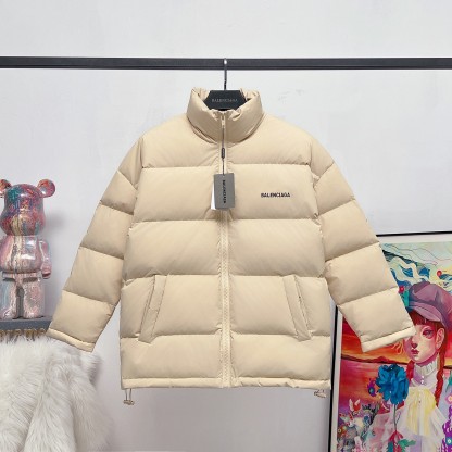 バレンシアガ「Balenciaga」‌ロックバックル刺繍デザイン 男女兼用ダウンジャケット