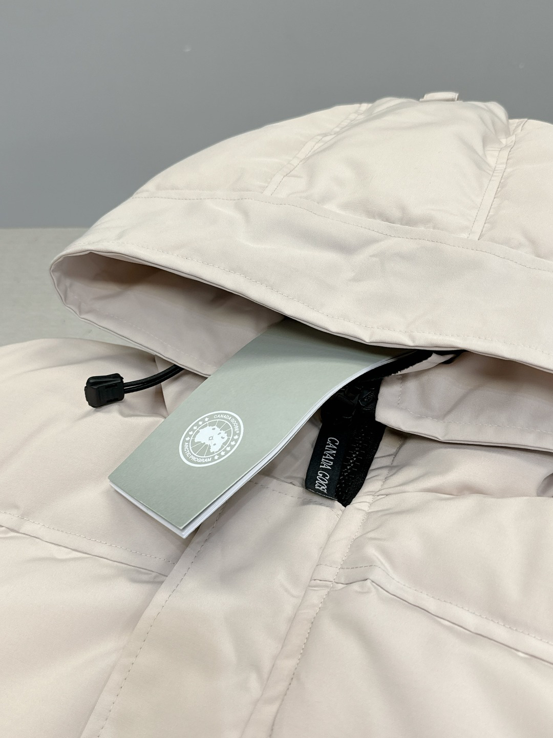 カナダグース「Canada Goose」秋冬フード付きダウンコート