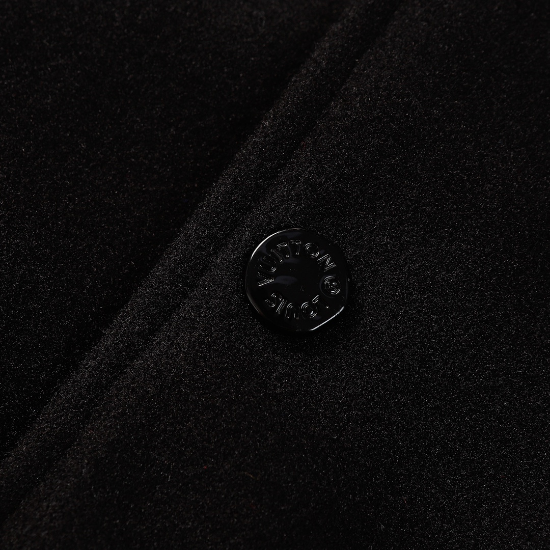 ルイ・ヴィトン「Louis Vuitton」モダンベースボールジャケット