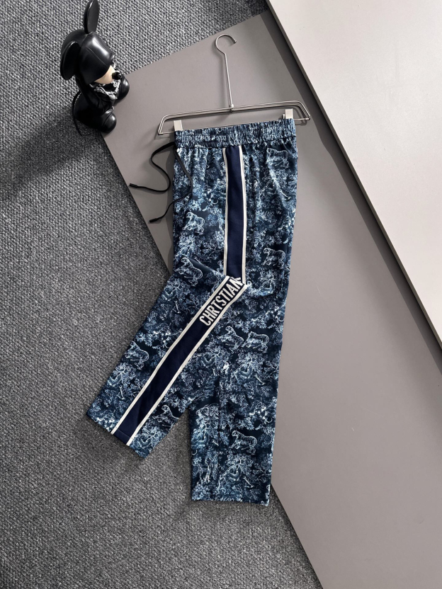 ディオール「Dior」ジップアップパーカー&ジョガーパンツ 2ピースセットアップ