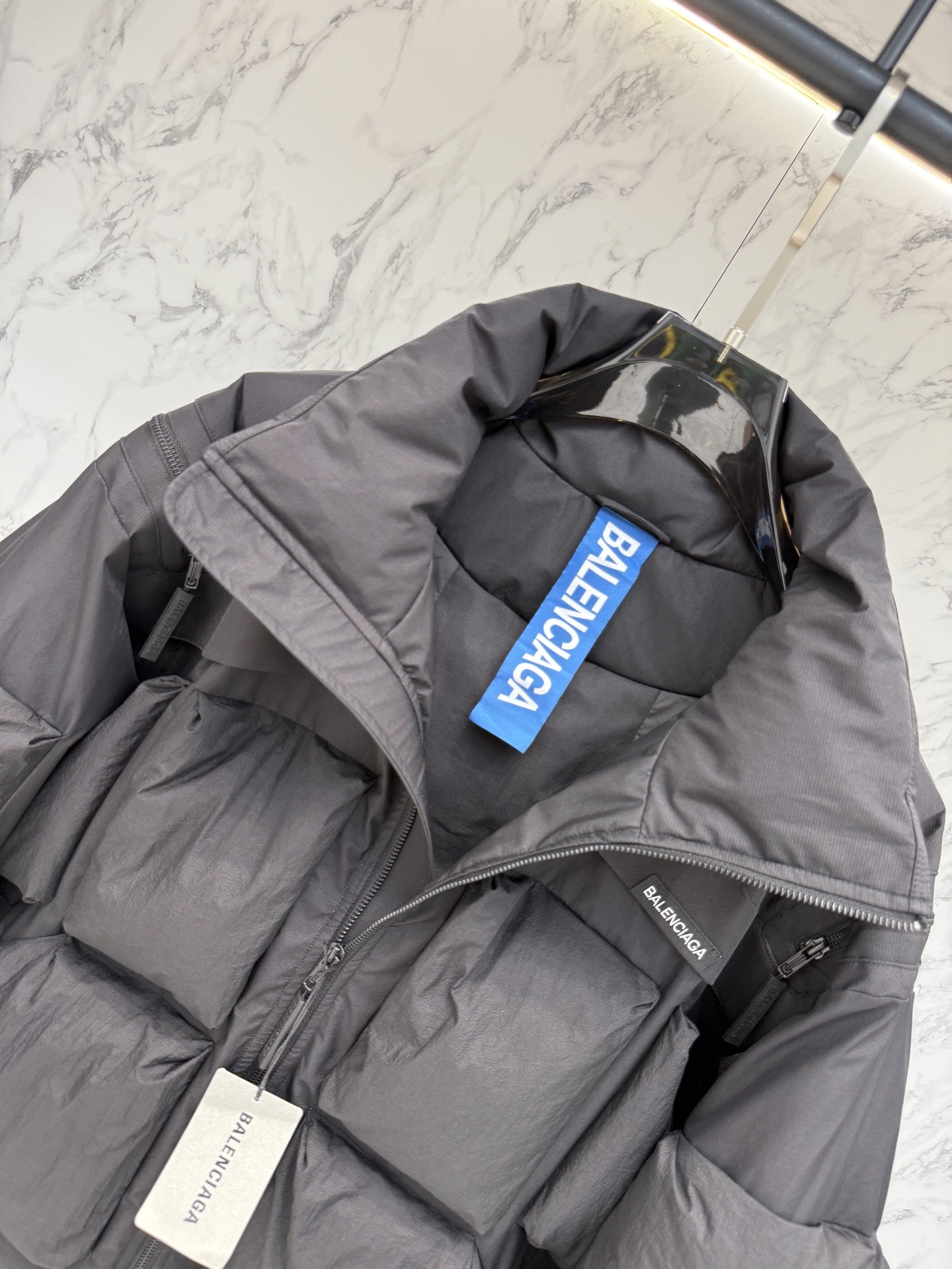 バレンシアガ「Balenciaga」‌メンズファッションスタンドカラーダウンジャケット