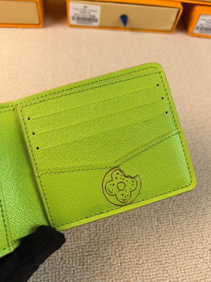 ルイ・ヴィトン「Louis Vuitton」ルイ・ヴィトン スレンダーウォレット M28283 / 二つ折り財布