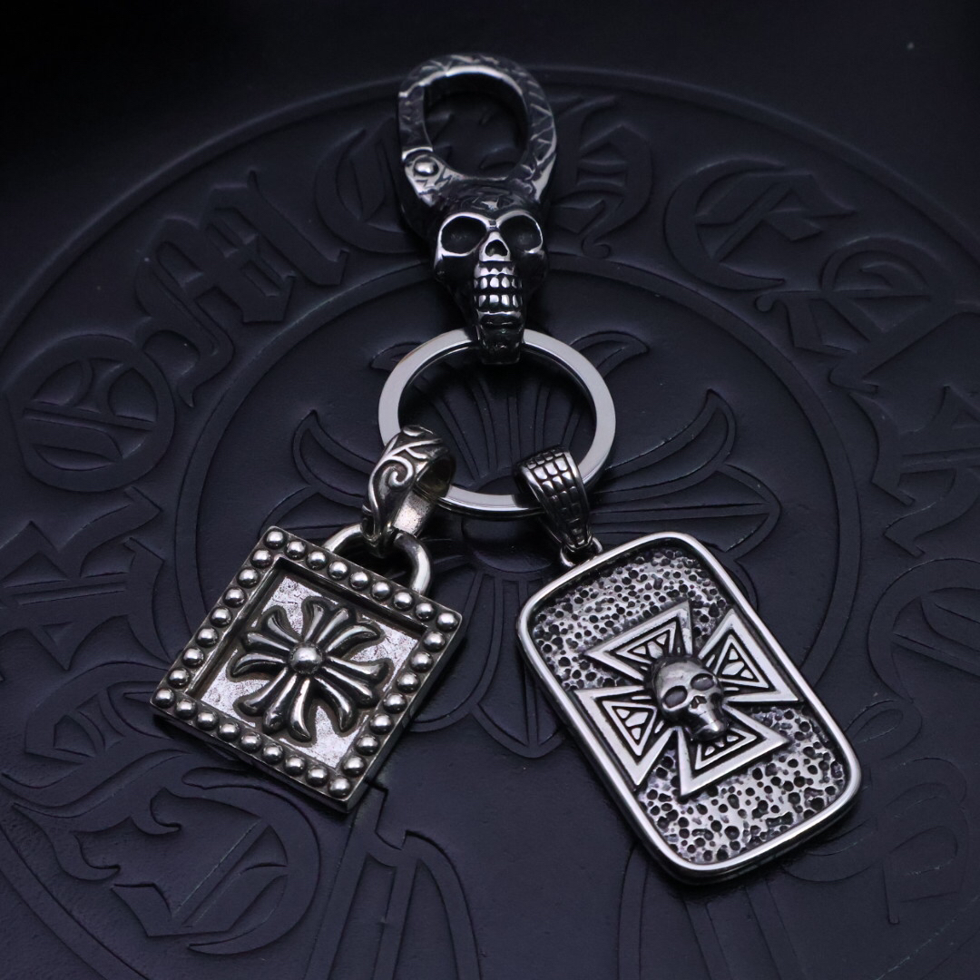クロムハーツ「Chrome Hearts」キーホルダー＆バッグチャーム - トレンドシンボル