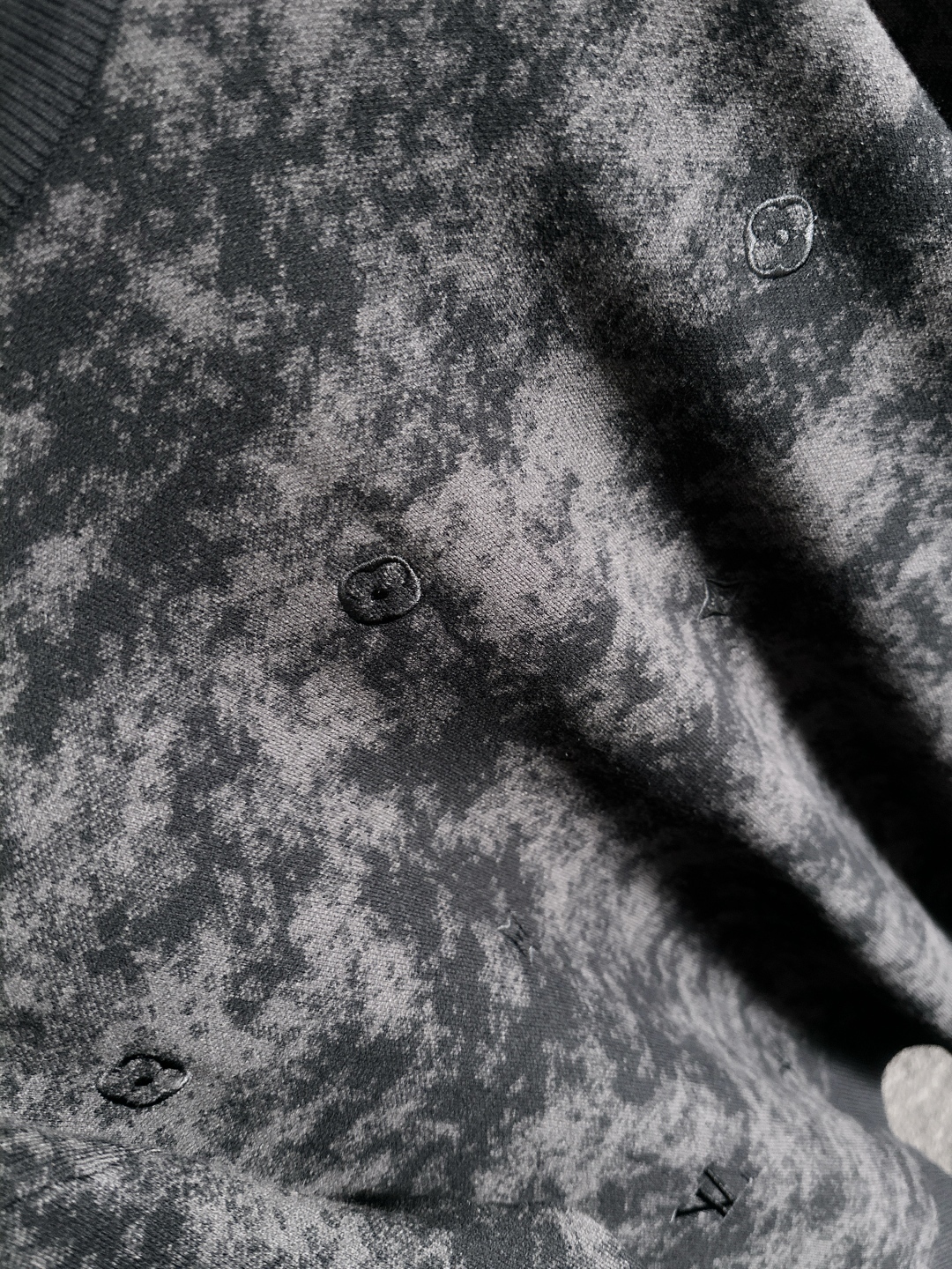 ルイ・ヴィトン「Louis Vuitton」秋冬 メンズ  クルーネックニット