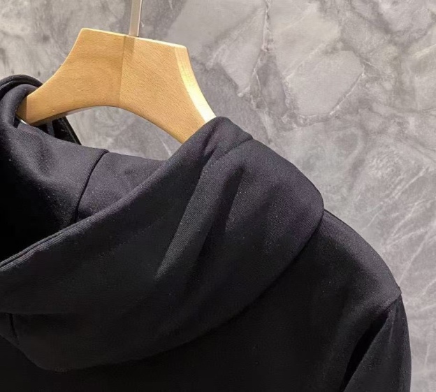 ルイ・ヴィトン「Louis Vuitton」2025年新作 爆売れスウェットスーツ