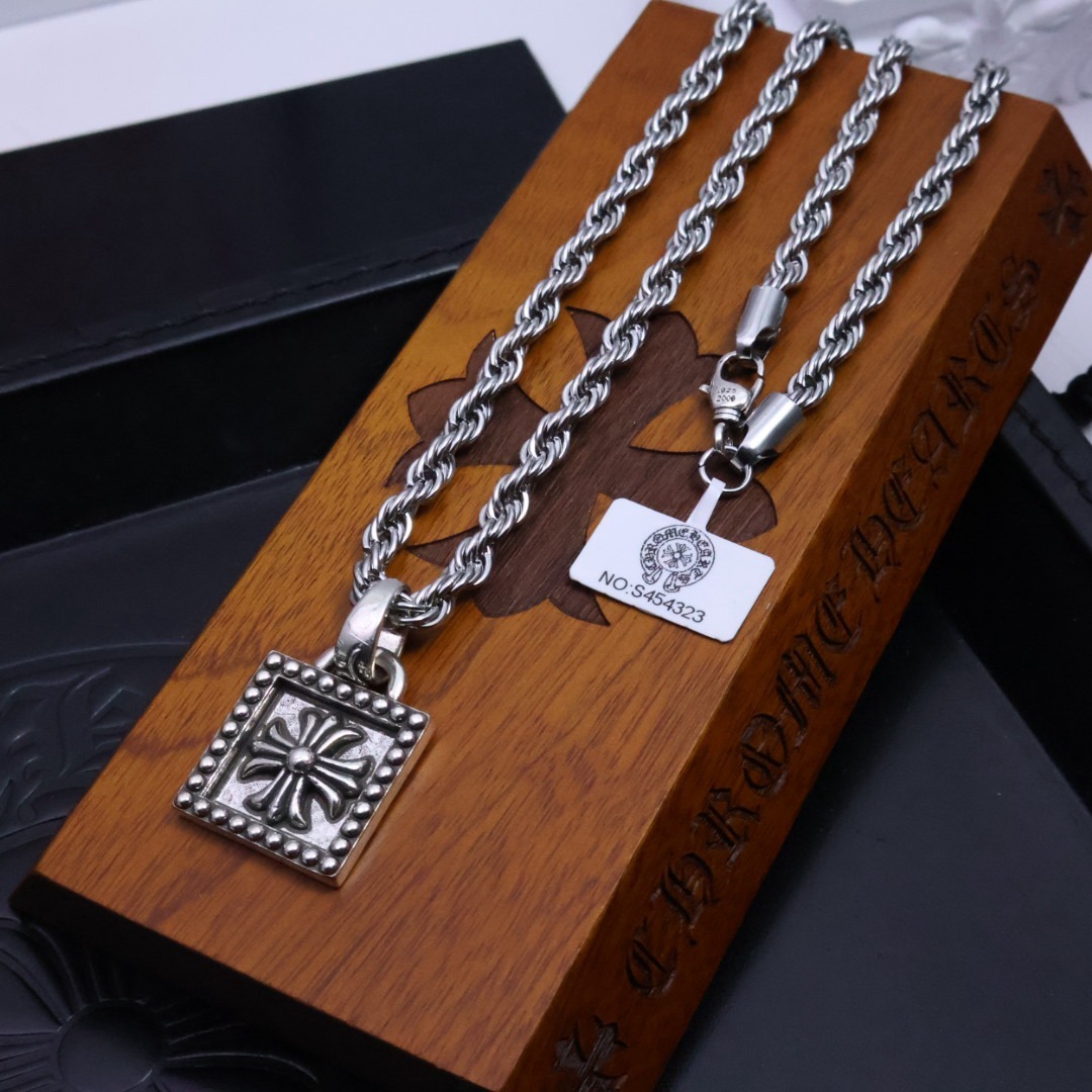 クロムハーツネックレスです