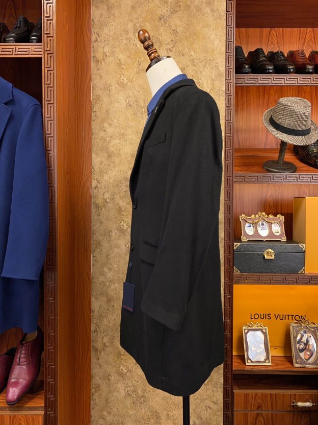 ルイ・ヴィトン「Louis Vuitton」秋冬 ロングコート