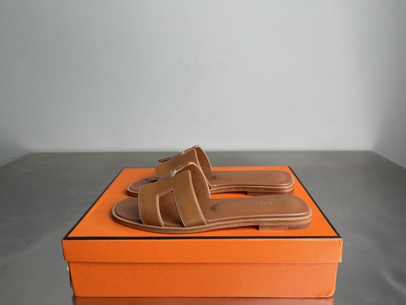 エルメス「Hermès」エルメス オランサンダル / レザースライドサンダル