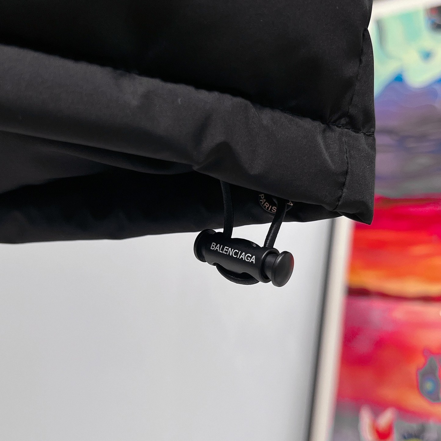 バレンシアガ「Balenciaga」‌ロックバックル刺繍デザイン 男女兼用ダウンジャケット