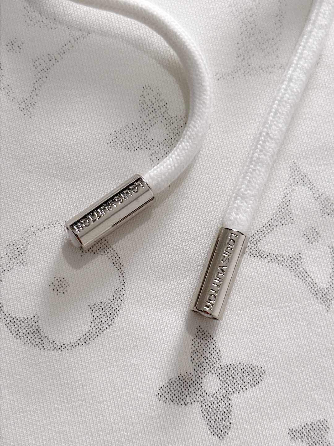 ルイ・ヴィトン「Louis Vuitton」パーカーシャツ