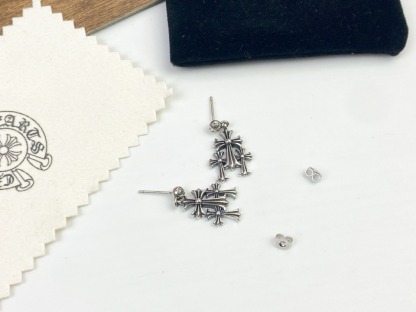 クロムハーツ「Chrome Hearts」クロムハーツ トリプルクロスピアス S925 ピアス