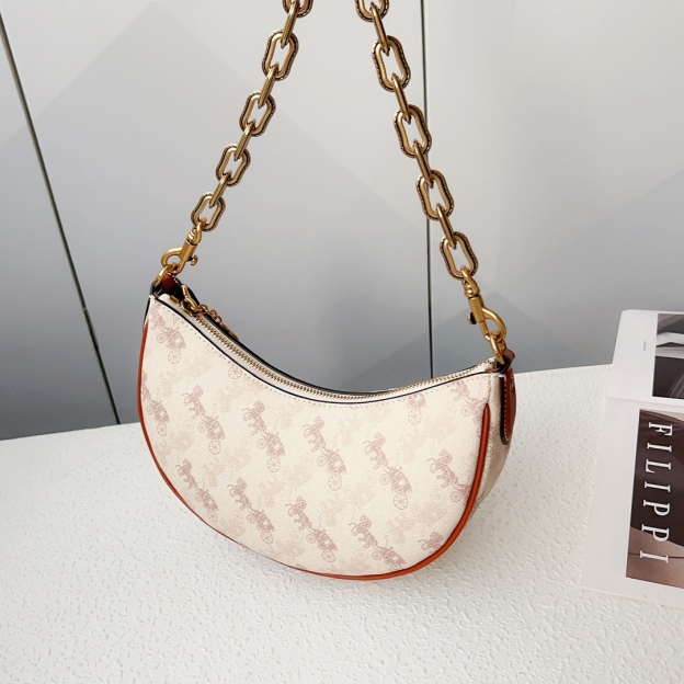 コーチ(Coach) ミラ ショルダー バッグ・ホース アンド キャリッジ プリント
