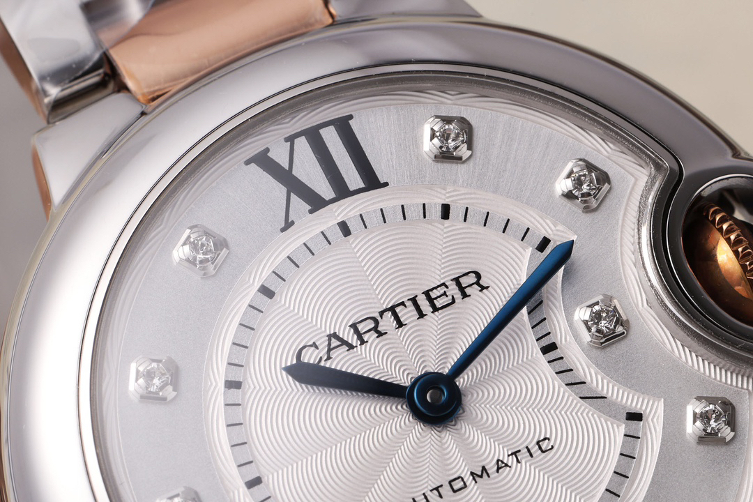 カルティエ［Cartier］バロン ブルー ドゥ 自動巻き腕時計 33mm