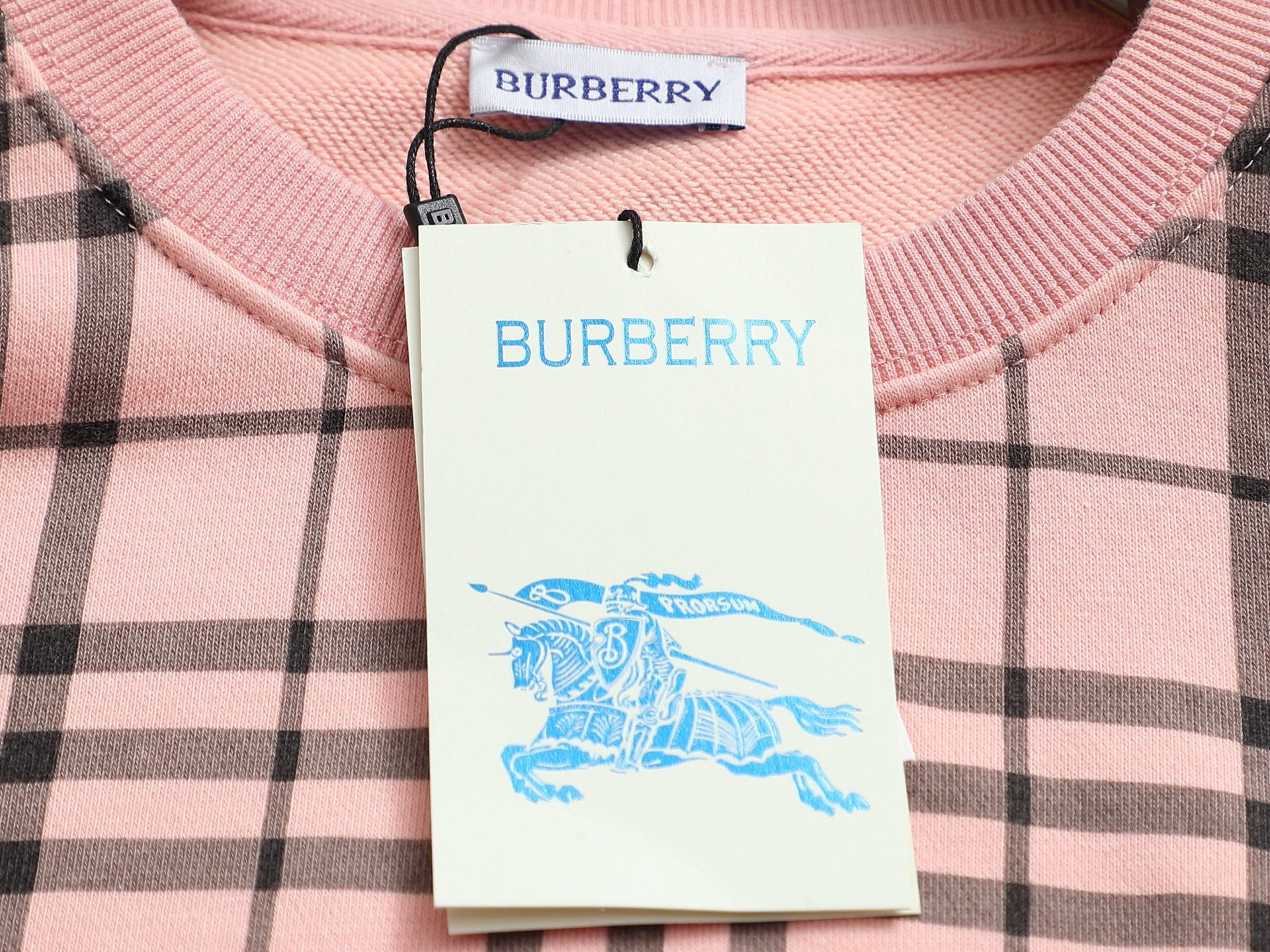 バーバリー「Burberry」クラシックチェック TB刺繍 ロンT（ユニセックス）
