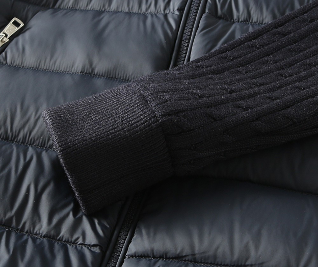 モンクレール「Moncler」秋冬 ニット調ダウンジャケット