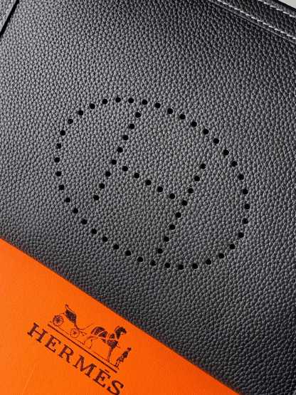エルメス「Hermès」エルメス レザーハンドバッグ / クラッチバッグ 