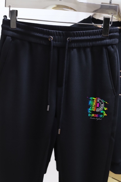 バーバリー「Burberry」メンズ  カジュアルスポーツセット