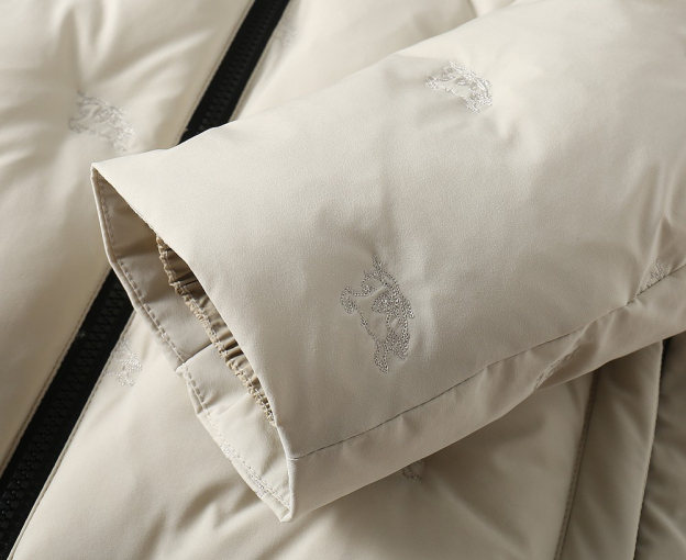 バーバリー「Burberry」秋冬 クイルティッドダウンジャケット