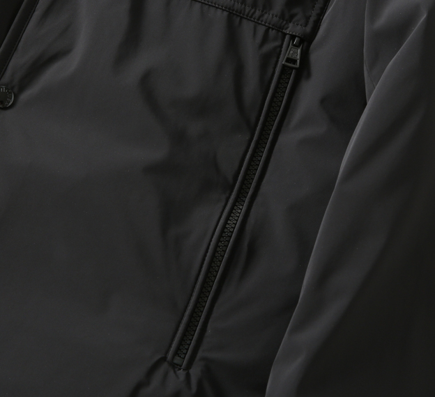 モンクレール「Moncler」秋冬 ダウンジャケット