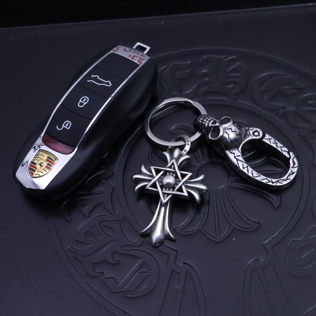 クロムハーツ「Chrome Hearts」キーホルダー＆バッグチャーム - スタイルアイコン
