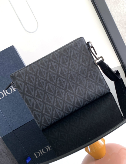 ディオール「Dior」オブリック モチーフ ポーチ