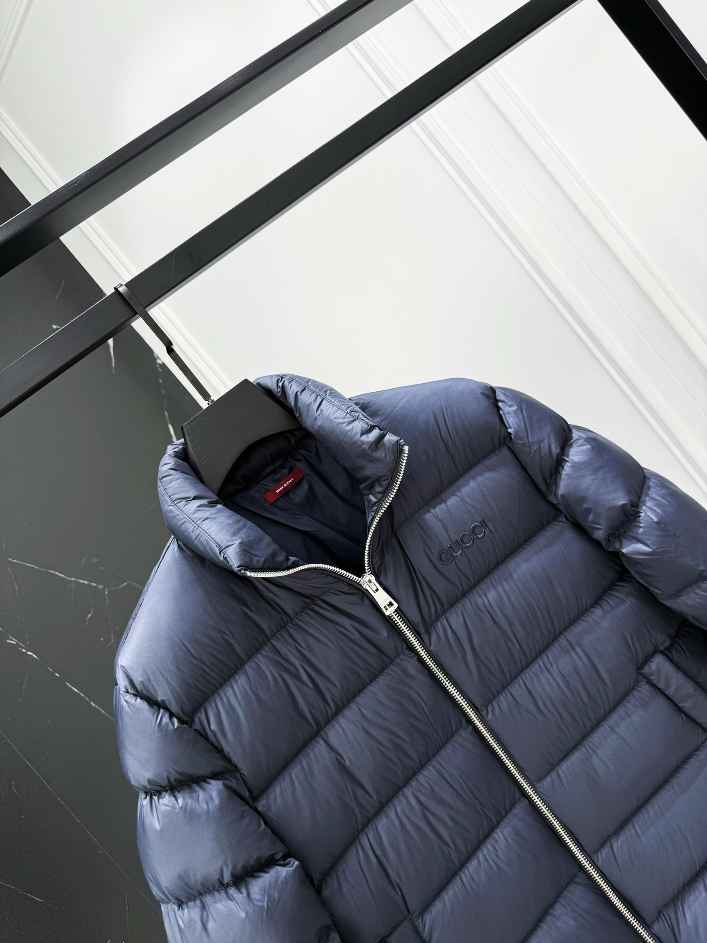 グッチ「Gucci」秋冬ダウンジャケット スタンドカラー