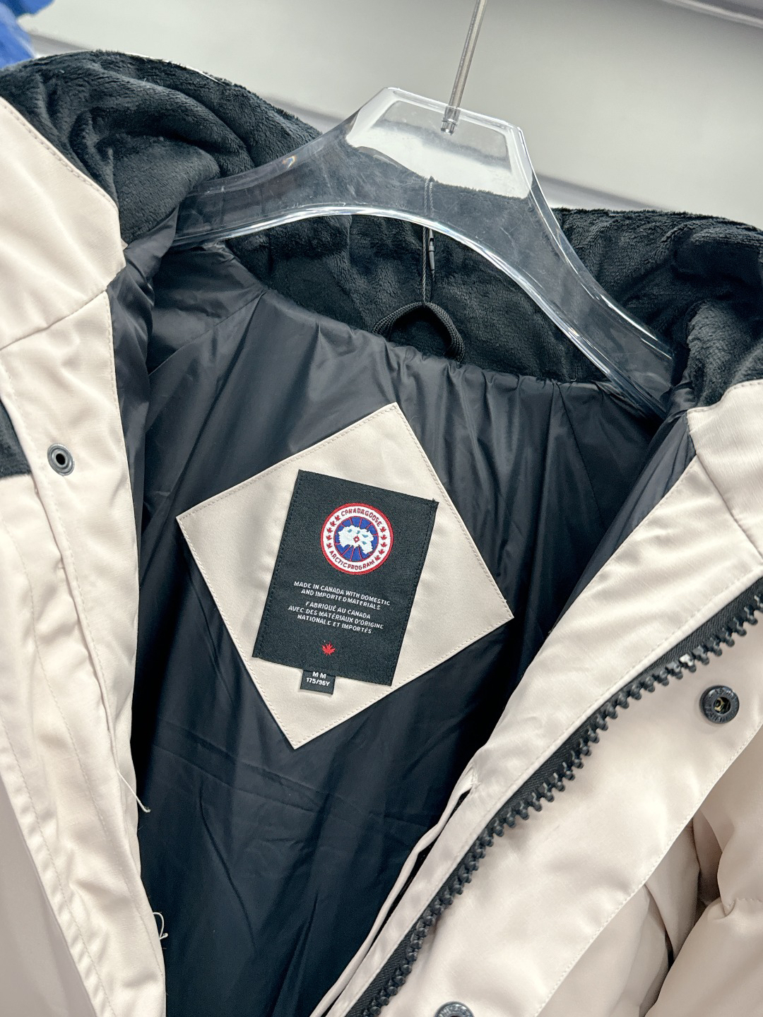 カナダグース「Canada Goose」秋冬フード付きダウンコート