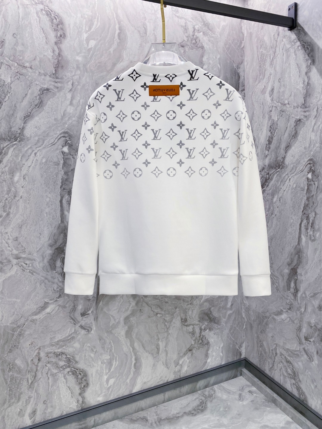 ルイ・ヴィトン「Louis Vuitton」スウェットシャツ