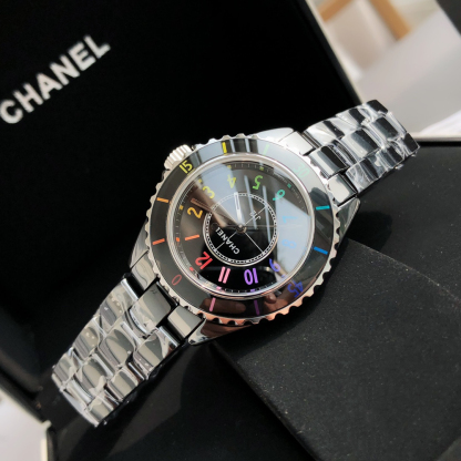 シャネル「Chanel」J12 キャリバー 33MM
