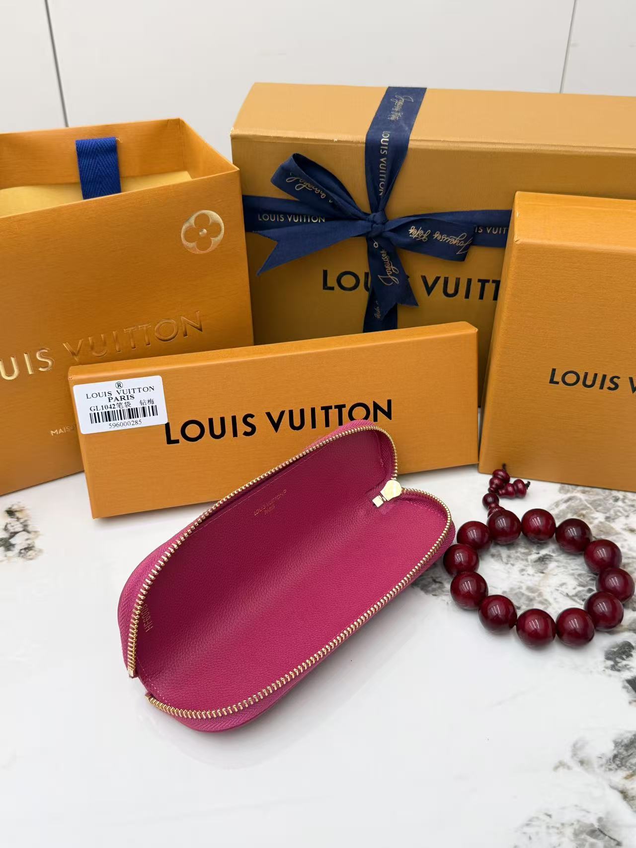 ルイ・ヴィトン「Louis Vuitton」ルイ・ヴィトン エリザベス ペンシルポーチ / ペンケース