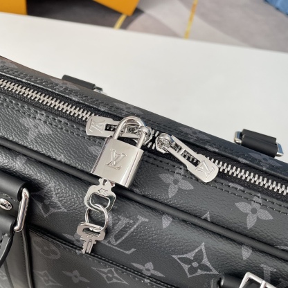 ルイ・ヴィトン「Louis Vuitton」ルイ・ヴィトン ポルト・ドキュメント・ヴォヤージュ PM M46457 / ブリーフケース