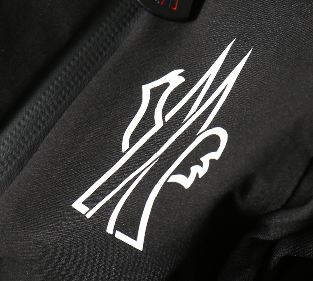 モンクレール「Moncler」秋冬 ダウンジャケット