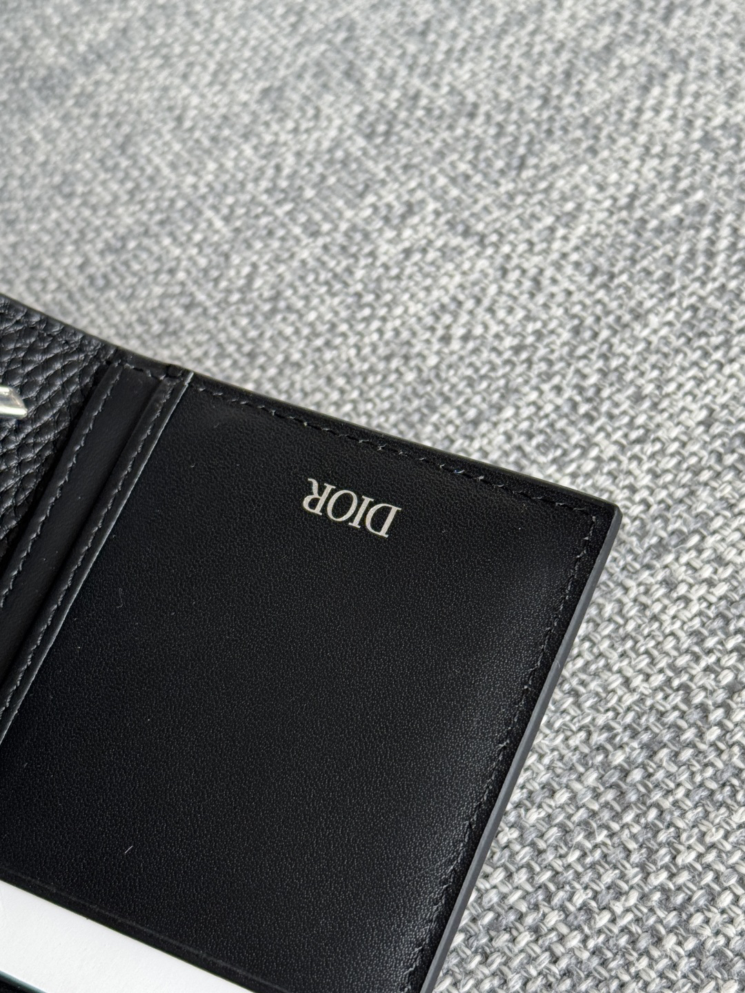 ディオール「Dior」レザー コンパクト ロングウォレット