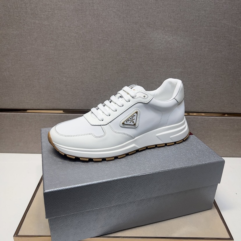 プラダ「Prada」プラダ プレミアムスニーカー (2026年春夏モデル) / レザースニーカー