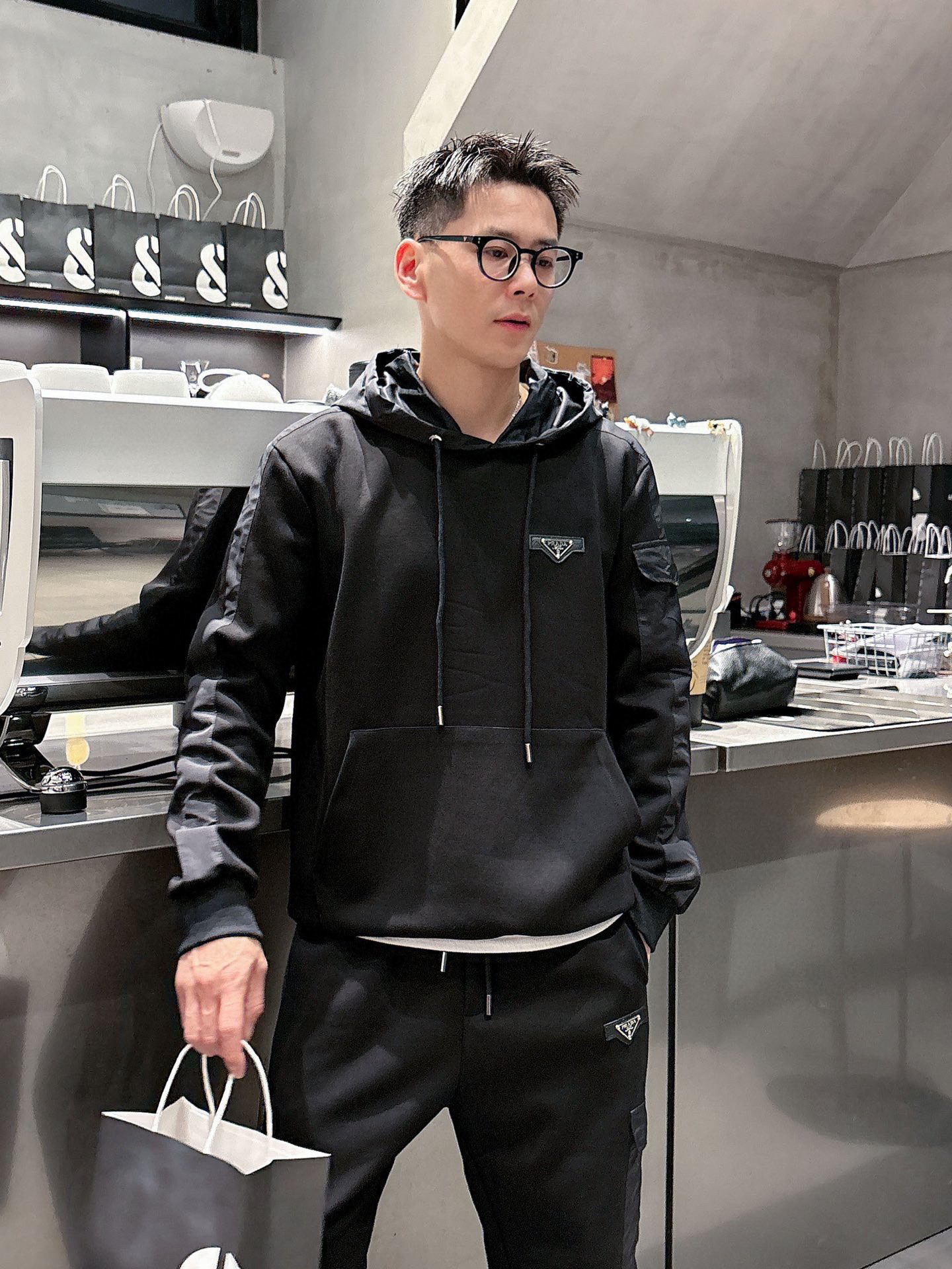 プラダ「Prada」秋冬 メンズ  カジュアルスポーツセット