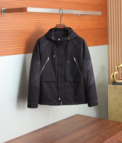 ルイ・ヴィトン「Louis Vuitton」秋冬コレクション クイルテッド ジャケット