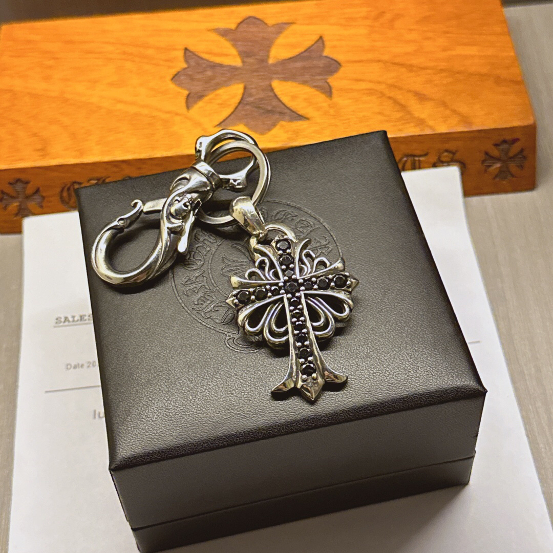 クロムハーツ「Chrome Hearts」キーホルダー＆バッグチャーム - トレンドシンボル