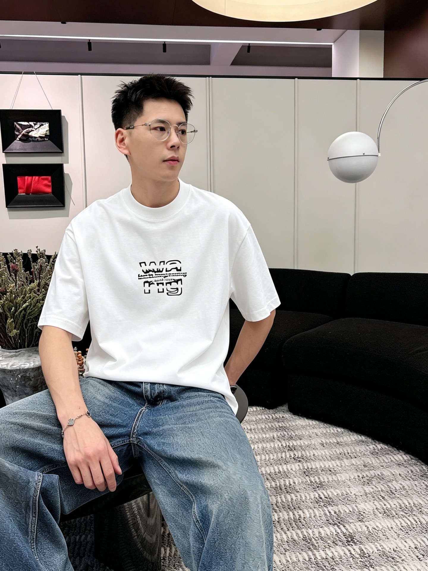 ジバンシィ「Givenchy」ジバンシィ ロゴプリントTシャツ / ショートスリーブ クルーネック