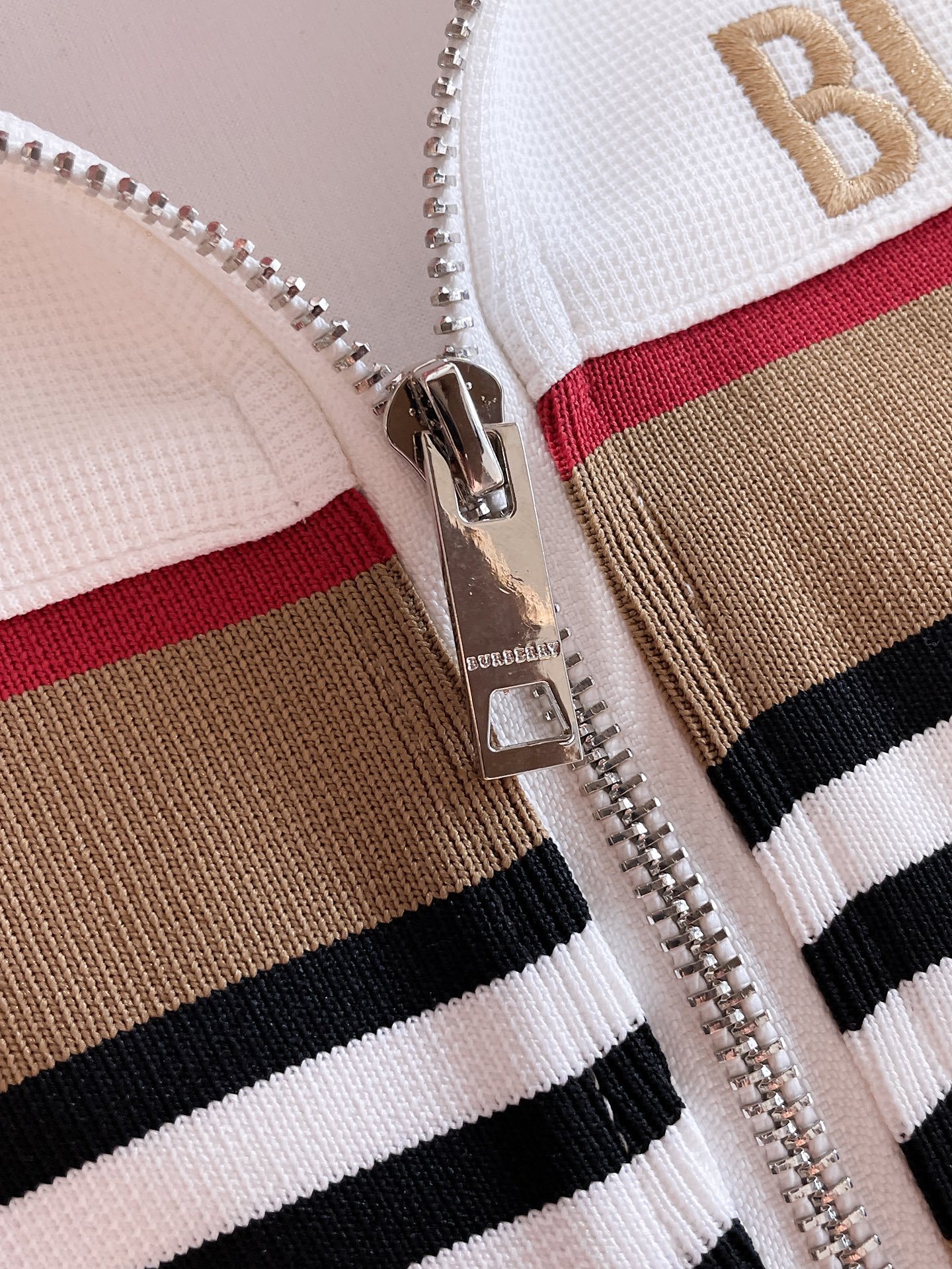 バーバリー「Burberry」秋冬 メンズ  カジュアルスポーツセット