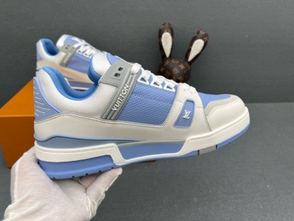 ルイ・ヴィトン「Louis Vuitton」LOUIS VUITTON LV Trainer スニーカー