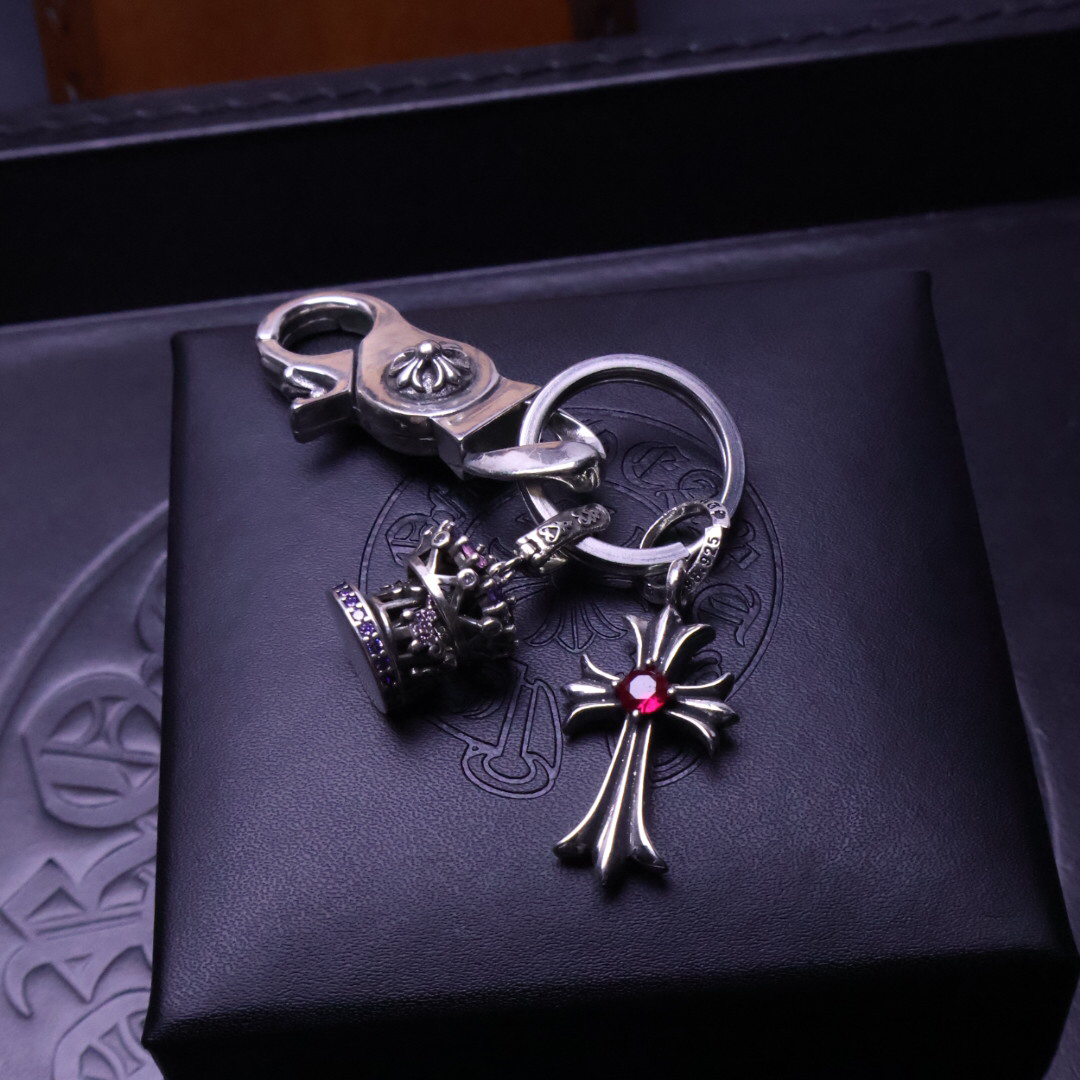 クロムハーツ「Chrome Hearts」キーホルダー＆バッグチャーム - トレンドシンボル