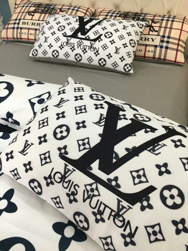 ルイ・ヴィトン「Louis Vuitton」プレミアムコットン デジタルプリント 4点セット