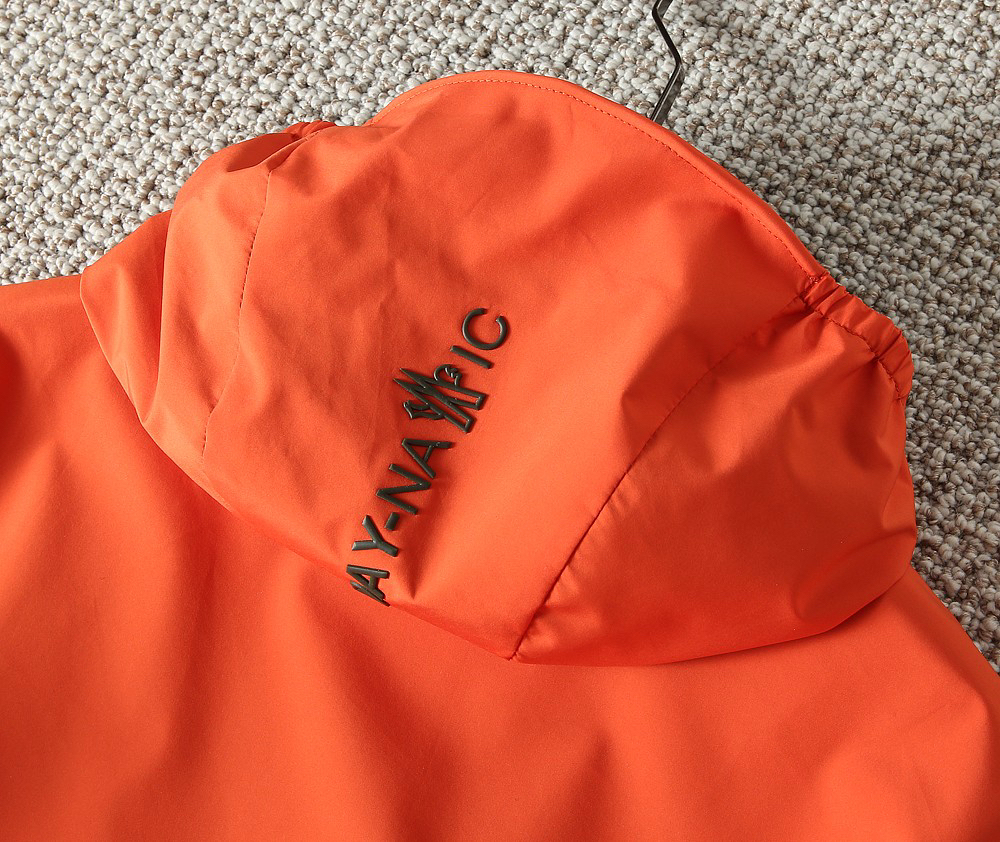 モンクレール「Moncler」秋のスタイル フード付きジャケット