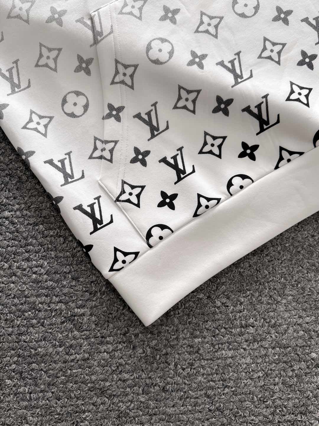 ルイ・ヴィトン「Louis Vuitton」パーカーシャツ