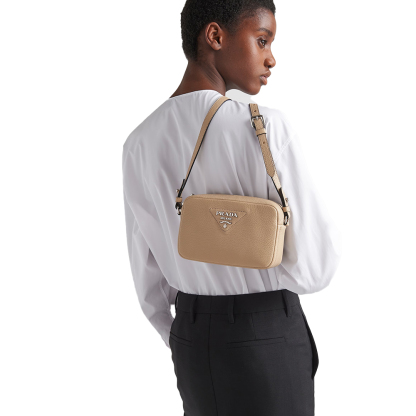 プラダ「Prada」 レザー ショルダーバッグ サンド